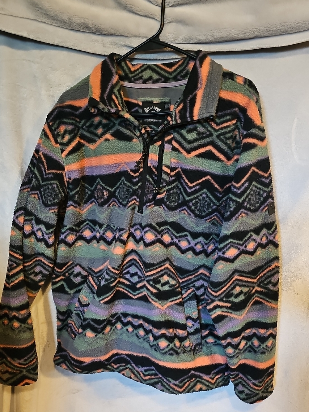 Billabong Men's Pull Over